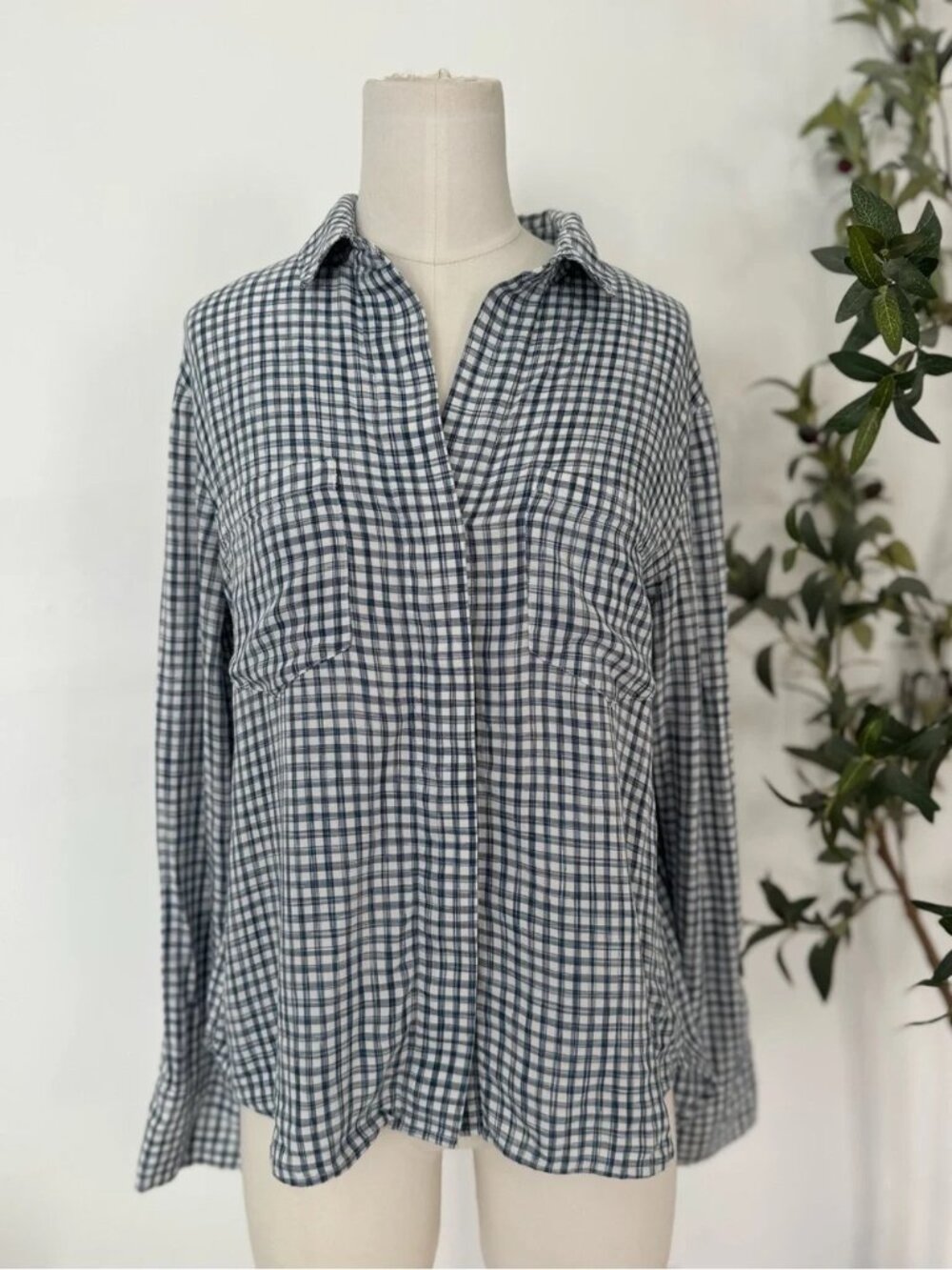 Cloth & Stone Blue Plaid Button Down Shirt Medium Soft Rayon Tie Back Top Like N